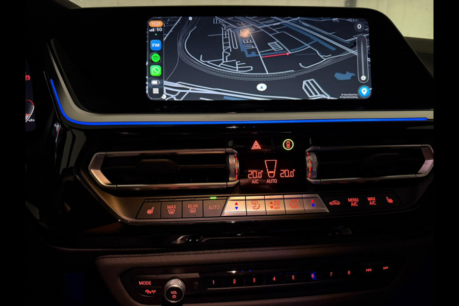 BMW Z4 ROADSTER sDRIVE 20i 197PK HIGH EXECUTIVE M-SPORT AUTOMAAT | M INTERIEURPAKKET  | M EXTERIEURPAKKET | M SPORTSTUUR | HARMAN KARDON | SFEERVERLICHTING IN 11 VERSCHILLENDE KLEUREN |19" VIJFDUBBELSPAAKS M SPORTWIELEN | NAVIGATIE | DRAADLOZE APPLE CARPLAY / ANDROID AUTO |  LEDER VERNASCA COGNAC | STOEL / STUUR VERWARMING | ACHTERUITRIJCAMERA | FULL LED KOPLAMPEN | SAFETY PAKKET | DODEHOEK DETECTIE |