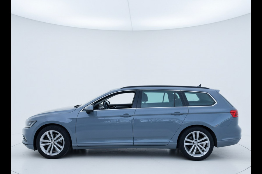 Volkswagen Passat Variant 1.5 TSI 150PK DSG BUSINESS CAMERA/NAVI/CARPLAY
