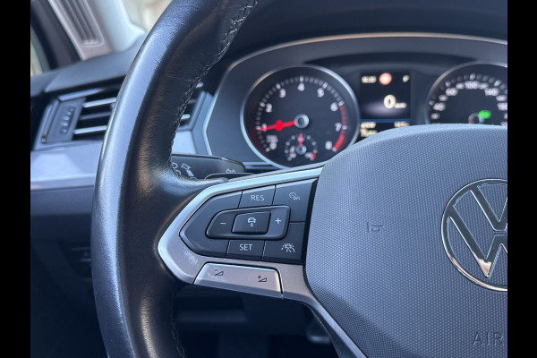 Volkswagen Passat Variant 1.5 TSI 150PK DSG BUSINESS CAMERA/NAVI/CARPLAY