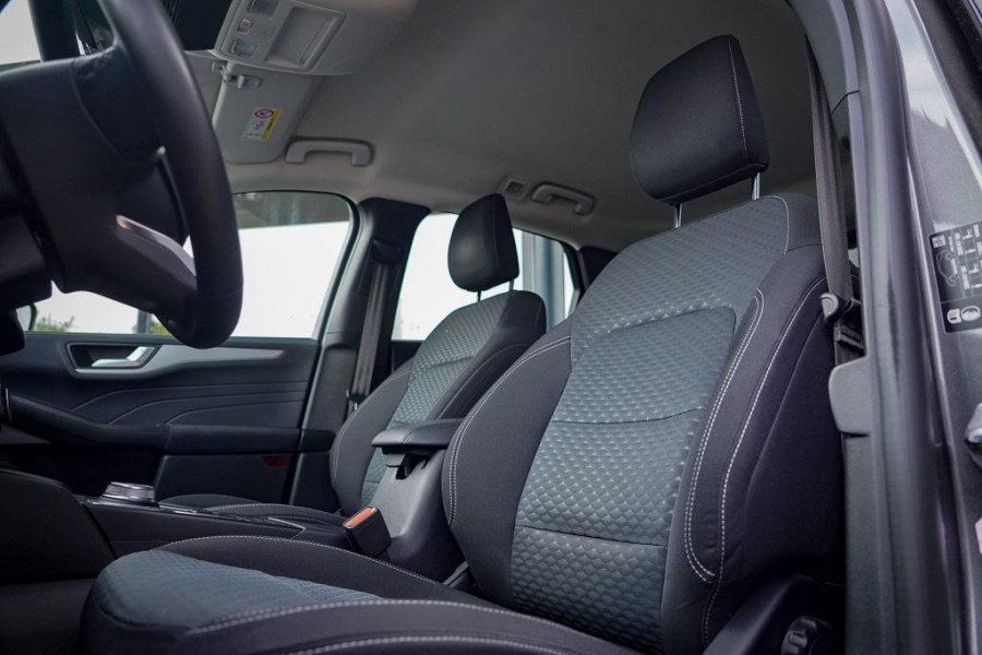 Ford Kuga 2.5 PHEV Cool & Connect / Magnetic Grey Metallic / Incl BTW