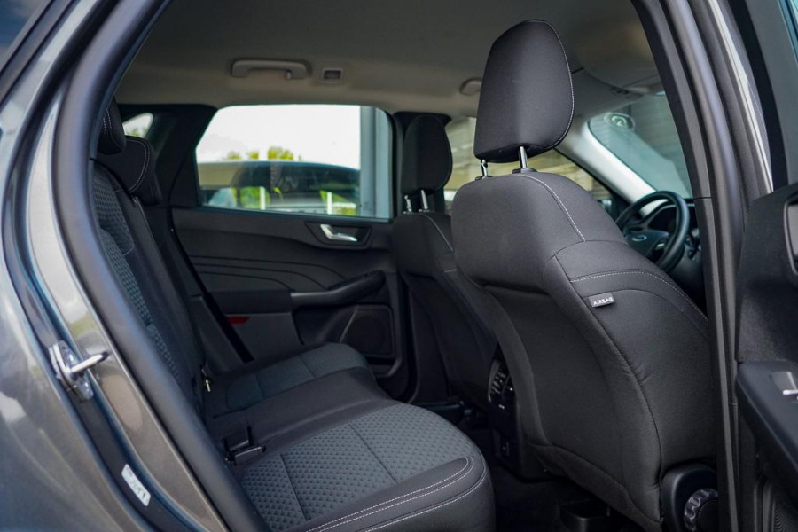 Ford Kuga 2.5 PHEV Cool & Connect / Magnetic Grey Metallic / Incl BTW