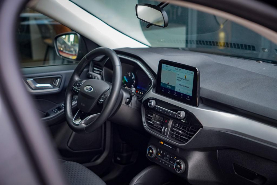 Ford Kuga 2.5 PHEV Cool & Connect / Magnetic Grey Metallic / Incl BTW
