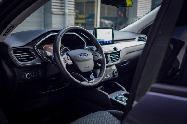 Ford Kuga 2.5 PHEV Cool & Connect / Magnetic Grey Metallic / Incl BTW