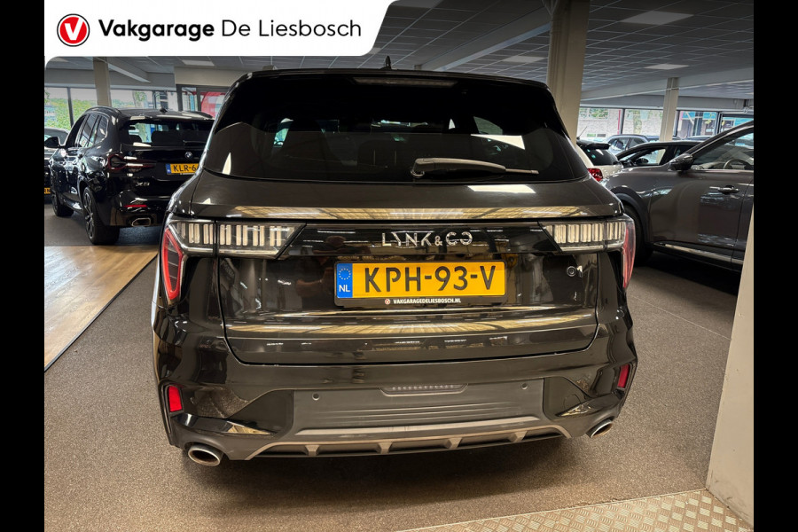 Lynk & Co 01 1.5 / pano / navi / camera / Infinity / memory / elec klep / Apple Android carplay