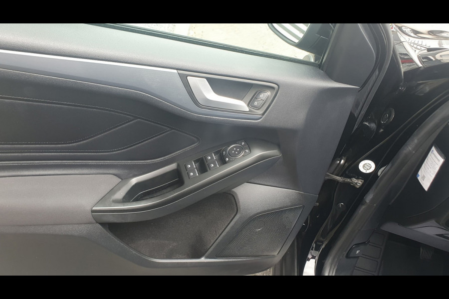 Ford FOCUS Wagon 1.0 EcoBoost Active Business, Trekhaak, Carplay, Navi