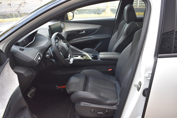 Peugeot 5008 1.2 GT 7-persoons Pano Autmaat