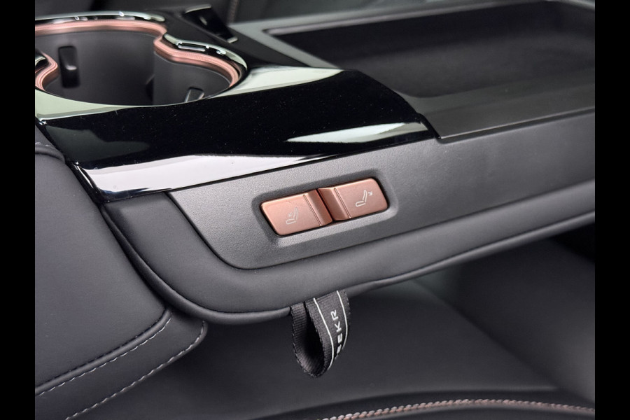 ZEEKR 001 AWD Performance 544PK 100kWh SOH 97% Panoramadak Warmtepomp 360°Camera Adap.Cruise Navi Ecc Stoel+Stuur+Achterbankverwarming Hea Lmv 22" Pdc Elek.Achterklep Matrix Led Apple Carplay/Android Auto Draadloze telefoonlader 2.000kg Trekvermogen! 1e Eigenaar Origineel Nederlandse Auto
