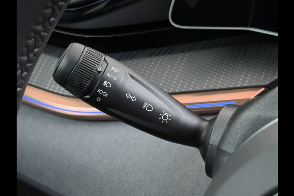 ZEEKR 001 AWD Performance 544PK 100kWh SOH 97% Panoramadak Warmtepomp 360°Camera Adap.Cruise Navi Ecc Stoel+Stuur+Achterbankverwarming Hea Lmv 22" Pdc Elek.Achterklep Matrix Led Apple Carplay/Android Auto Draadloze telefoonlader 2.000kg Trekvermogen! 1e Eigenaar Origineel Nederlandse Auto