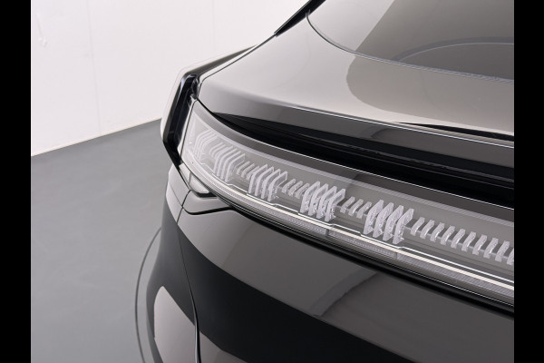 ZEEKR 001 AWD Performance 544PK 100kWh SOH 97% Panoramadak Warmtepomp 360°Camera Adap.Cruise Navi Ecc Stoel+Stuur+Achterbankverwarming Hea Lmv 22" Pdc Elek.Achterklep Matrix Led Apple Carplay/Android Auto Draadloze telefoonlader 2.000kg Trekvermogen! 1e Eigenaar Origineel Nederlandse Auto