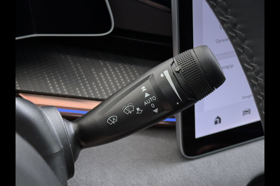ZEEKR 001 AWD Performance 544PK 100kWh SOH 97% Panoramadak Warmtepomp 360°Camera Adap.Cruise Navi Ecc Stoel+Stuur+Achterbankverwarming Hea Lmv 22" Pdc Elek.Achterklep Matrix Led Apple Carplay/Android Auto Draadloze telefoonlader 2.000kg Trekvermogen! 1e Eigenaar Origineel Nederlandse Auto