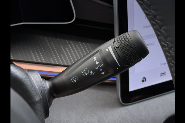 ZEEKR 001 AWD Performance 544PK 100kWh SOH 97% Panoramadak Warmtepomp 360°Camera Adap.Cruise Navi Ecc Stoel+Stuur+Achterbankverwarming Hea Lmv 22" Pdc Elek.Achterklep Matrix Led Apple Carplay/Android Auto Draadloze telefoonlader 2.000kg Trekvermogen! 1e Eigenaar Origineel Nederlandse Auto
