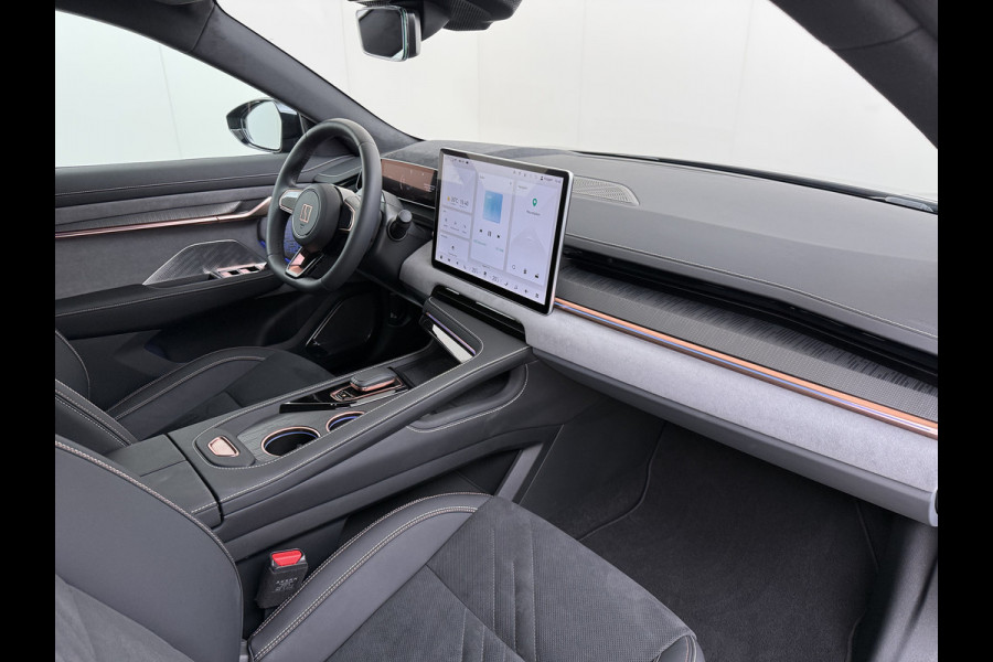 ZEEKR 001 AWD Performance 544PK 100kWh SOH 97% Panoramadak Warmtepomp 360°Camera Adap.Cruise Navi Ecc Stoel+Stuur+Achterbankverwarming Hea Lmv 22" Pdc Elek.Achterklep Matrix Led Apple Carplay/Android Auto Draadloze telefoonlader 2.000kg Trekvermogen! 1e Eigenaar Origineel Nederlandse Auto
