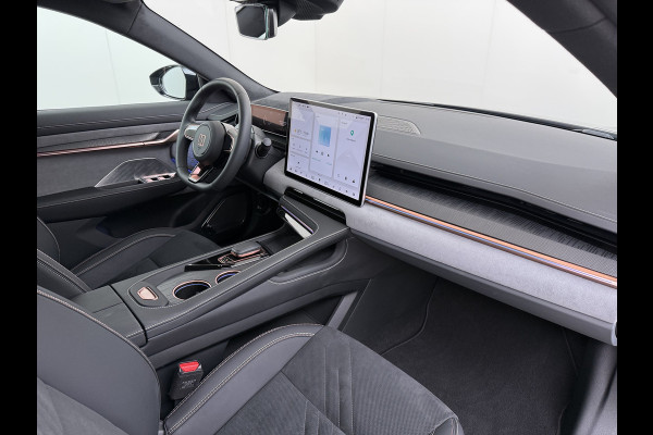 ZEEKR 001 AWD Performance 544PK 100kWh SOH 97% Panoramadak Warmtepomp 360°Camera Adap.Cruise Navi Ecc Stoel+Stuur+Achterbankverwarming Hea Lmv 22" Pdc Elek.Achterklep Matrix Led Apple Carplay/Android Auto Draadloze telefoonlader 2.000kg Trekvermogen! 1e Eigenaar Origineel Nederlandse Auto