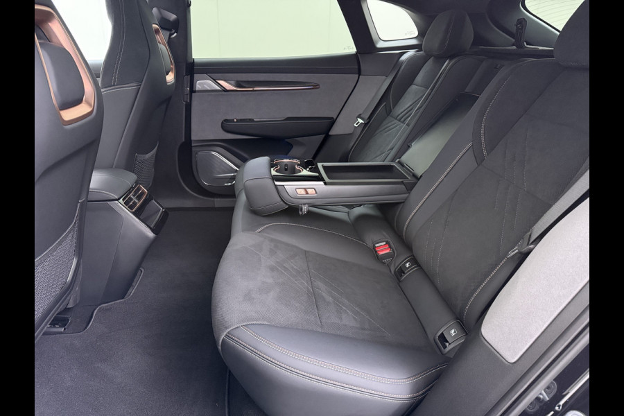 ZEEKR 001 AWD Performance 544PK 100kWh SOH 97% Panoramadak Warmtepomp 360°Camera Adap.Cruise Navi Ecc Stoel+Stuur+Achterbankverwarming Hea Lmv 22" Pdc Elek.Achterklep Matrix Led Apple Carplay/Android Auto Draadloze telefoonlader 2.000kg Trekvermogen! 1e Eigenaar Origineel Nederlandse Auto