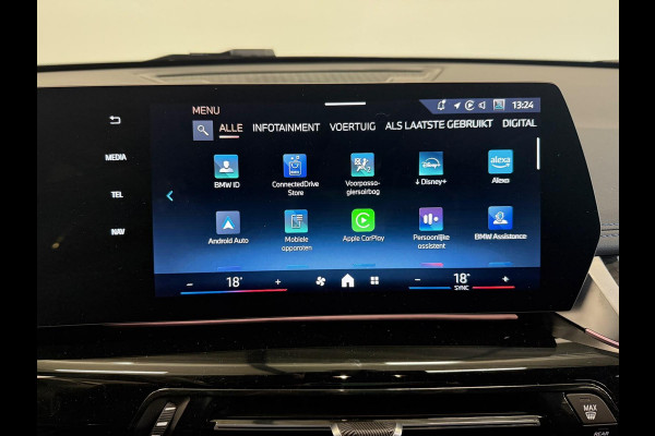 BMW iX1 eDrive20 67 kWh M Sport Edition 204pk Camera PDC Stoelverwarming Navi Hifi 18 inch M Velgen Adaptief M Onderstel