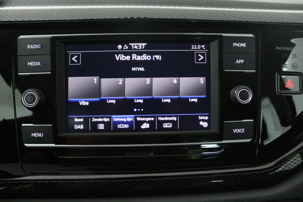 Volkswagen Polo 1.0 TSI Life (CARPLAY, PARKEERSENSOREN, CRUISE CONTROL ADAPTIEF)