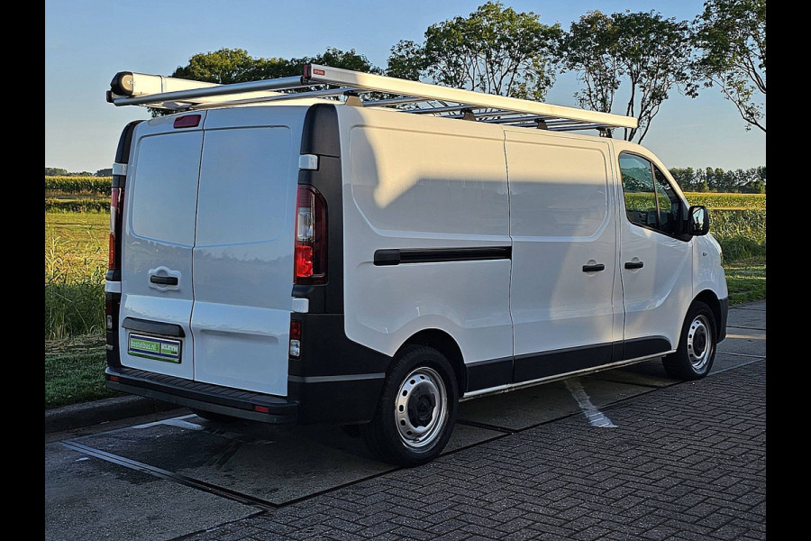 Renault Trafic 2.0 dCi 120 T27 L2H1 Comfort 120Pk, Imperiaal, Airco,  Pdc, 1e Eigenaar