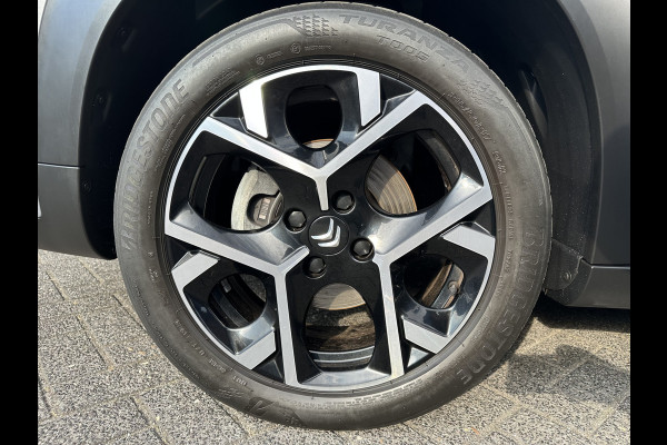 Citroën C3 Aircross 130PK eat6 Automaat MAX (NAVIGATIE - CAMERA - CLIMATE CONTROL - HEAD UP DISPLAY - KEYLESS ENTRY)