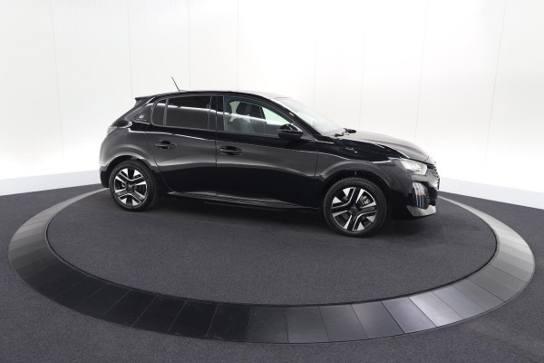 Peugeot 208 EV Allure 50 kWh | 98,9% SOH | 11 KW Lader | Navigatie | Parkeersensoren