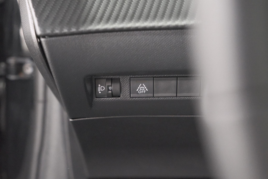 Peugeot 208 EV Allure 50 kWh | 98,9% SOH | 11 KW Lader | Navigatie | Parkeersensoren