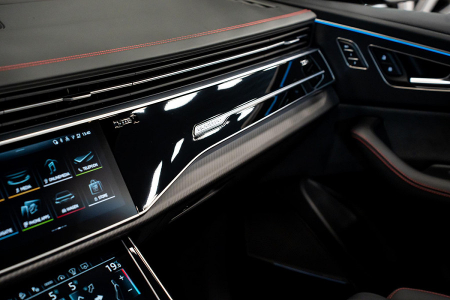 Audi Q8 60 TFSI e quattro Pro Line S Competition *Bang & Olufsen Advanced / AWD-besturing / Panorama / Stoelventilatie + massage / Soft-Close / HUD*