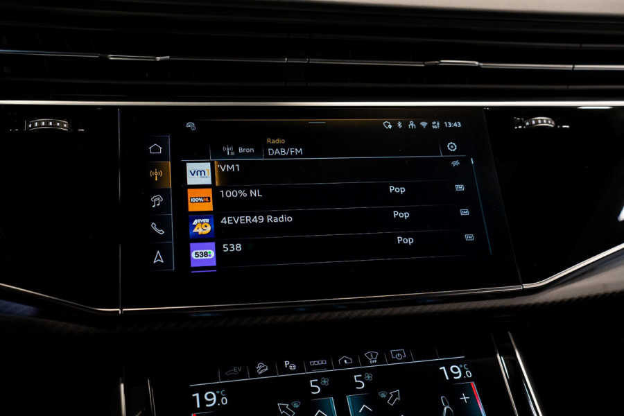 Audi Q8 60 TFSI e quattro Pro Line S Competition *Bang & Olufsen Advanced / AWD-besturing / Panorama / Stoelventilatie + massage / Soft-Close / HUD*