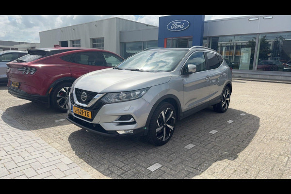 Nissan QASHQAI 1.3 DIG-T N-Motion 159pk | Trekhaak | 1.500kg trekgewicht | Panoramadak | Stoelverwarming