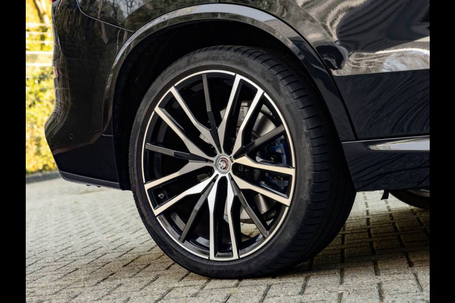 BMW X5 xDrive45e M-Sport - Skylounge - Active Steering - Trekhaak - Nappa Comfortzetels