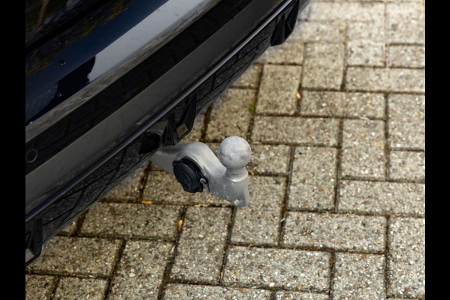 BMW X5 xDrive45e M-Sport - Skylounge - Active Steering - Trekhaak - Nappa Comfortzetels