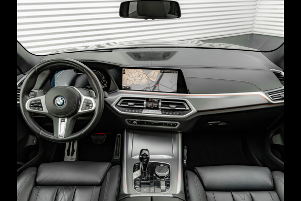 BMW X5 xDrive45e M-Sport - Skylounge - Active Steering - Trekhaak - Nappa Comfortzetels