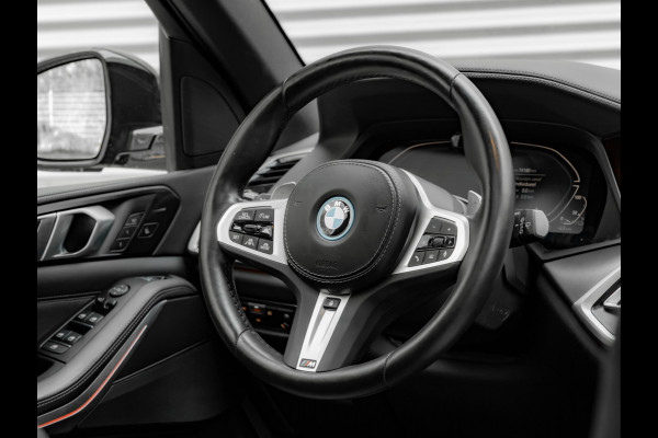 BMW X5 xDrive45e M-Sport - Skylounge - Active Steering - Trekhaak - Nappa Comfortzetels