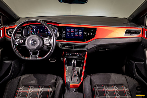 Volkswagen Polo 2.0 TSI GTI|Virtual|LED|Beats Audio|CarPlay