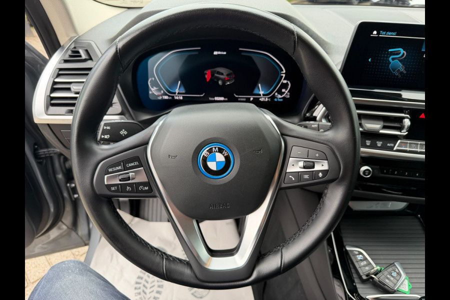 BMW X3 xDrive30e PHEV Lederen bekleding Camera LMV wielen