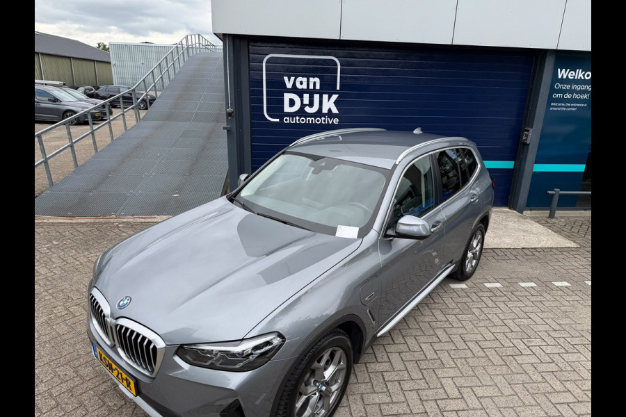 BMW X3 xDrive30e PHEV Lederen bekleding Camera LMV wielen