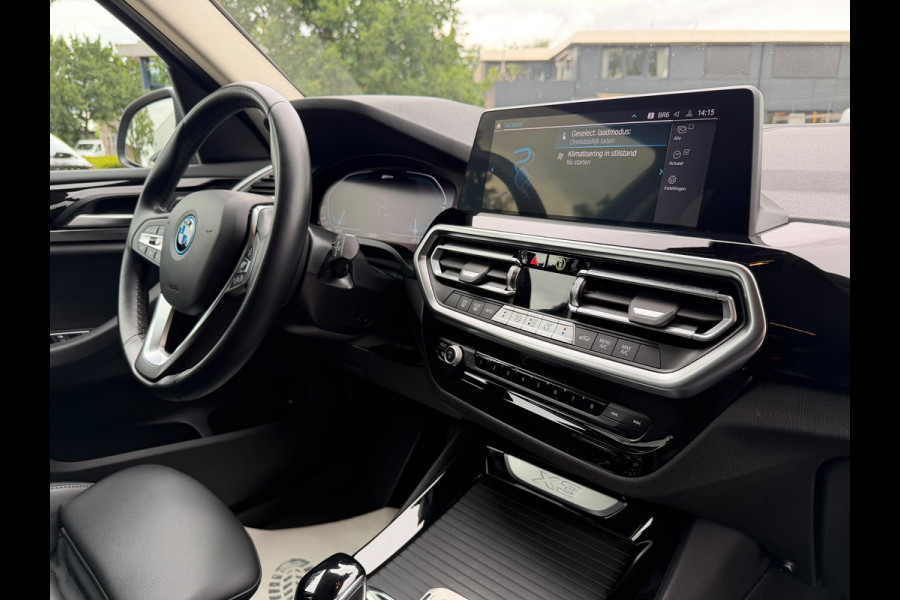 BMW X3 xDrive30e PHEV Lederen bekleding Camera LMV wielen