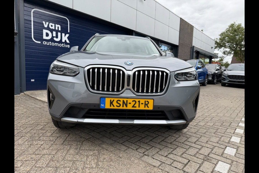 BMW X3 xDrive30e PHEV Lederen bekleding Camera LMV wielen