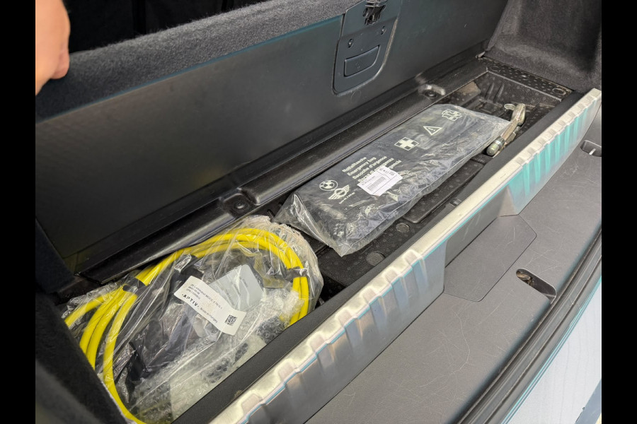 BMW X3 xDrive30e PHEV Lederen bekleding Camera LMV wielen