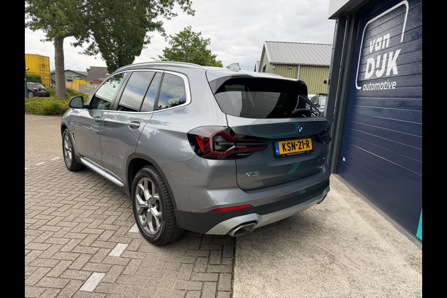 BMW X3 xDrive30e PHEV Lederen bekleding Camera LMV wielen