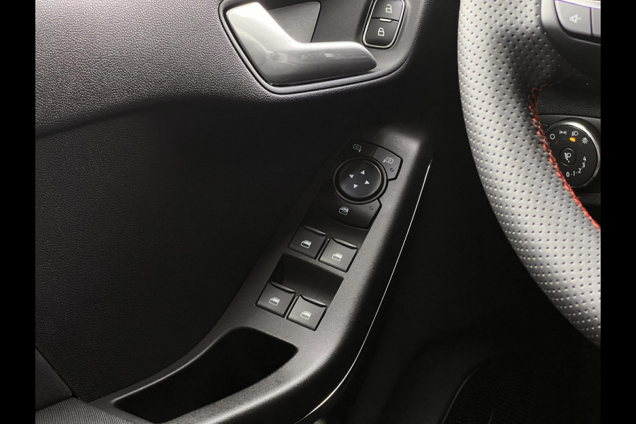 Ford Fiesta 1.0 EcoBoost Hybrid ST-Line X IN NIEUWSTAAT! | 1e Eigenaar | Driver Assistance Pack | Parking Pack | Winter Pack | Seat Pack | B&O |