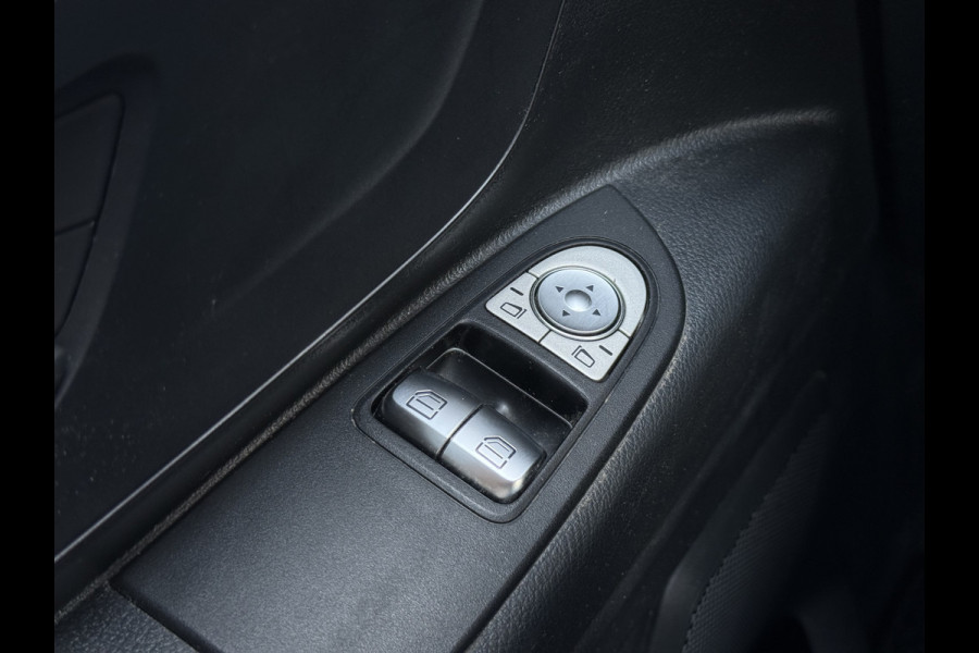 Mercedes-Benz Vito 111 CDI Functional | Trekhaak | Cruisec. | Airco | PDC