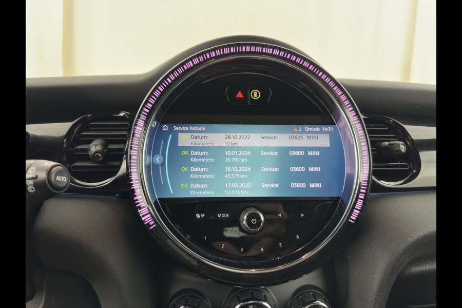 MINI 3-deurs 1.5 One Business Edition (INCL.BTW) Aut. *LEATHER-FABRIC | FULL-LED | NAVI-FULLMAP | SPORT-SEATS | AMBIENT-LIGHT | DIGI-COCKPIT | PRIVACY-GLASS | DAB+ | ECC | PDC | CRUISE | 16''ALU*