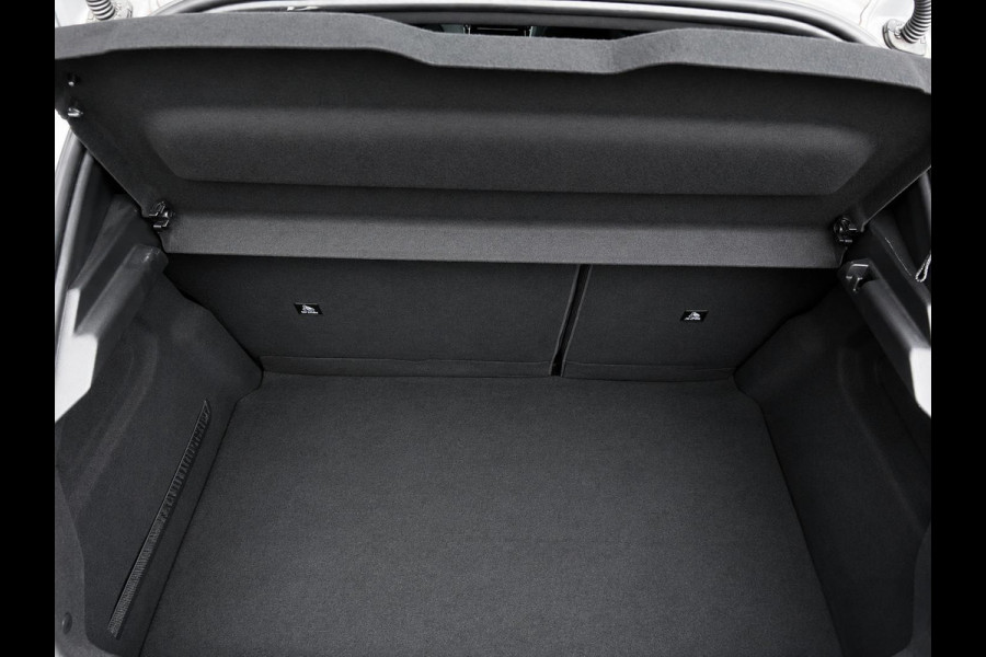Peugeot 208 1.2 PureTech GT-line Automaat Navigatie Apple CarPlay Android Auto Parkeerhulp Cruise control Climate control Lichtmetalen velgen
