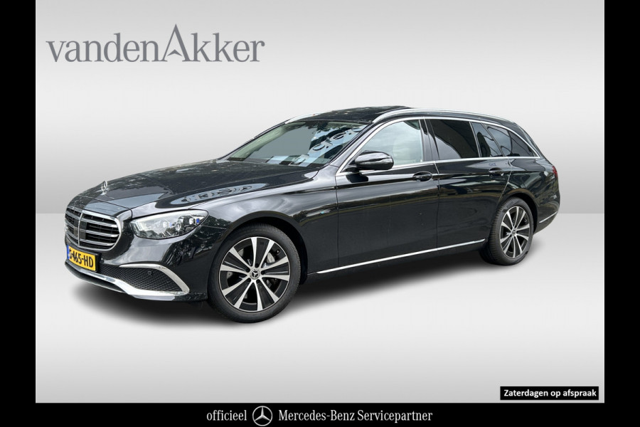 Mercedes-Benz E-Klasse 300e Exclusive Estate // Burmester // Schuifdak // Trekhaak // Distronic // Rij Assistentiepakket // MultiBeam LED // Augmented