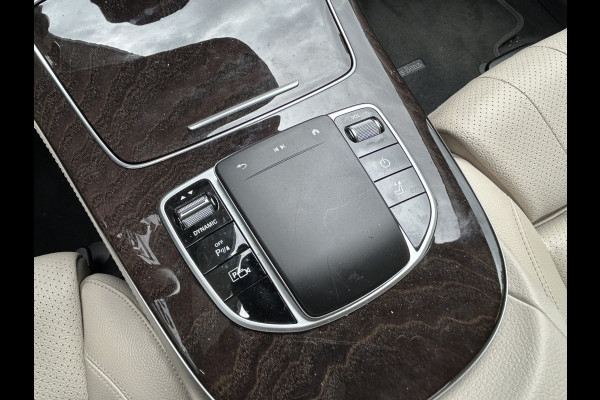 Mercedes-Benz E-Klasse 300e Exclusive Estate // Burmester // Schuifdak // Trekhaak // Distronic // Rij Assistentiepakket // MultiBeam LED // Augmented