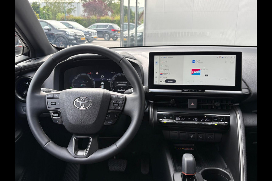Toyota C-HR 1.8 Hybrid 140PK First Edition Bi-Tone/Winter-pack/Gr.-navigatie/Elektr.klep/Camera/Adapt.-cruise