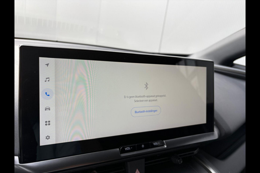 Toyota C-HR 1.8 Hybrid 140PK First Edition Bi-Tone/Winter-pack/Gr.-navigatie/Elektr.klep/Camera/Adapt.-cruise