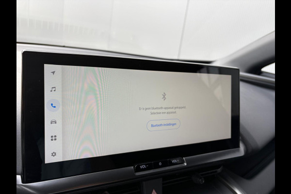 Toyota C-HR 1.8 Hybrid 140PK First Edition Bi-Tone/Winter-pack/Gr.-navigatie/Elektr.klep/Camera/Adapt.-cruise