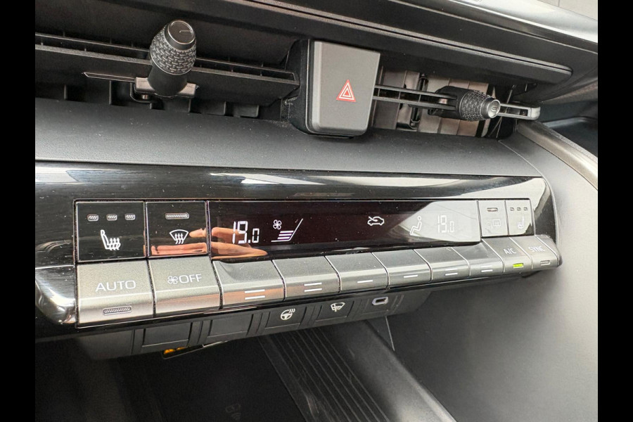 Toyota C-HR 1.8 Hybrid 140PK First Edition Bi-Tone/Winter-pack/Gr.-navigatie/Elektr.klep/Camera/Adapt.-cruise