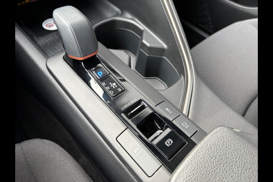 Toyota C-HR 1.8 Hybrid 140PK First Edition Bi-Tone/Winter-pack/Gr.-navigatie/Elektr.klep/Camera/Adapt.-cruise