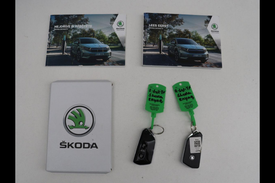Škoda Enyaq iV 80 Business Edition | SOH 93,6% | Panoramadak | Leder/alcantara | Memory | Stuur/stoel verwarming | Adaptive cruise | Carplay | Sfeerverlichting | Camera | Park assist | Trekhaak